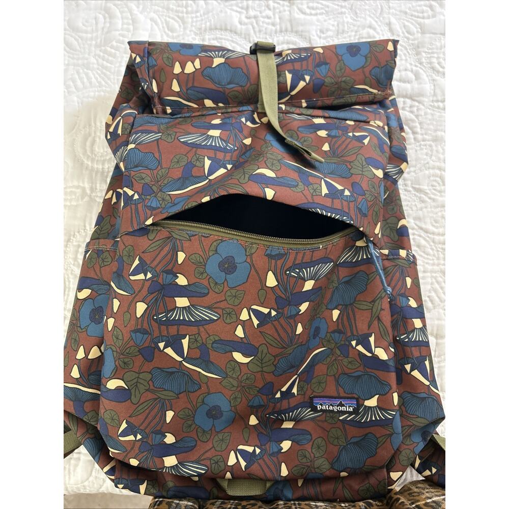 Patagonia Arbor Roll Top Canvas Pack Backpack Brown Blue Mushrooms Rucksack - Picture 11 of 11